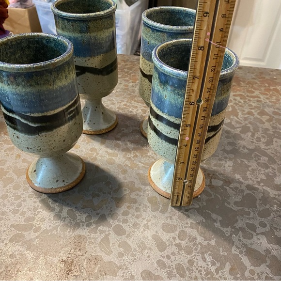 Stoneware 4 beer Mugs - Picture 7 of 10